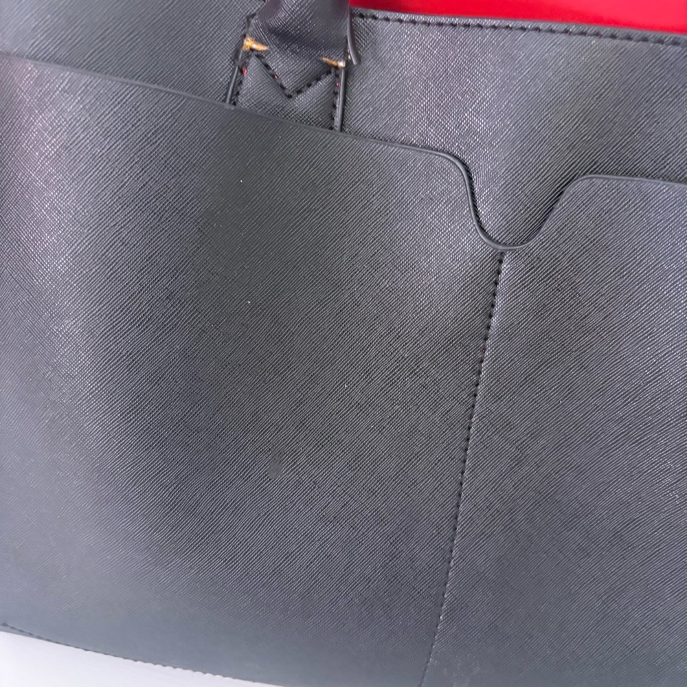 Rimen & Co Black Saffiano PU Leather Tote - Picture 2 of 5